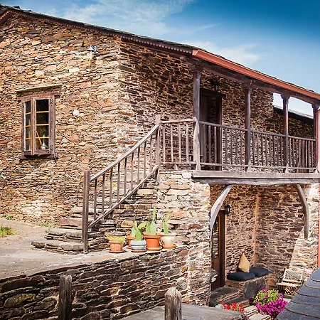Casa Da Cabaza Bed and breakfast
